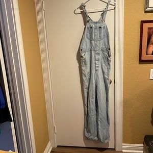 EXTREMELY RARE FIND - Men’s Vintage 1970’s Lee Jeans “Overalls.”